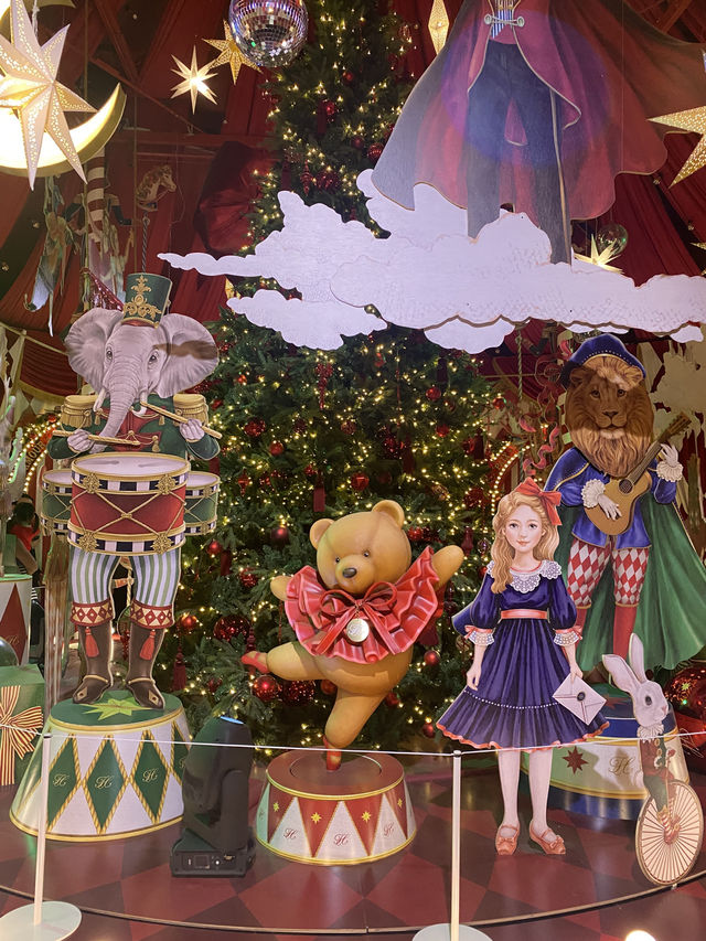 따뜻하면서 연말 감성 데이트를 원한다면 이곳으로! 더현대서울🎅🏻