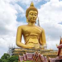 【タイ】巨大大仏のいるお寺