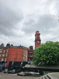 ถึงสนามบิน Manchester แล้วพร้อมเดินทางเข้าเมือง😁