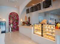 Castaway Restaurant, Café & Pool Bar