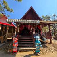 ศูนย์การเรียนรู้วัฒนธรรมผีขนน้ำ บ้านนาซ่าว 