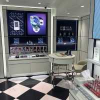 【韓国】PRADA BEAUTYが聖水にOPEN！