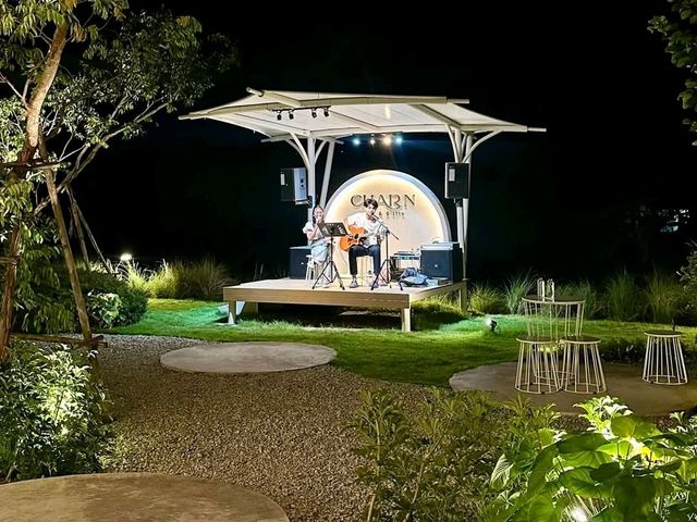 CHARN Cafe & Bistro