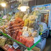 เดินเพลิน🚶กินเเพลิน 👄 ตลาดน้ำดอนหวาย นครปฐม