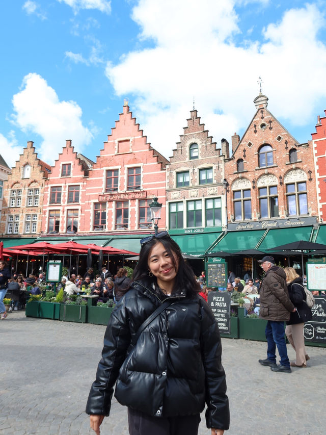 🇧🇪 A Fairytale Day Trip to Bruges: Belgium’s Most Charming Ancient Town 🏰