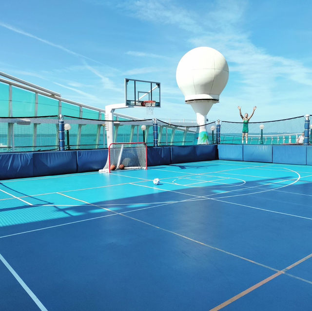Sailing Splendor: An Unforgettable Royal Caribbean Cruise