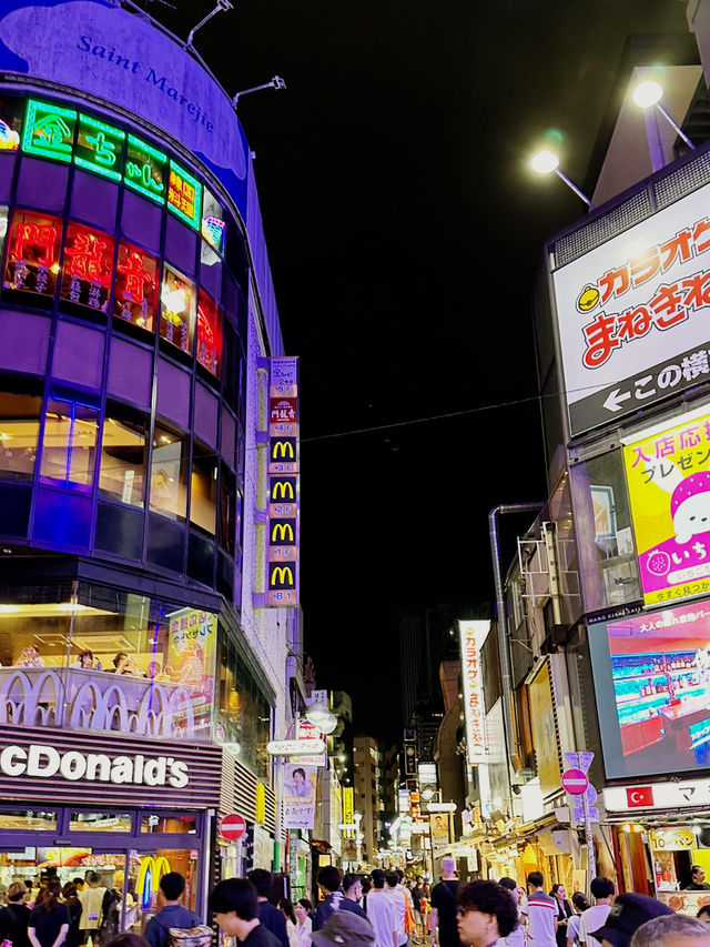 Shibuya in Motion: Tokyo’s Pulse at Dusk