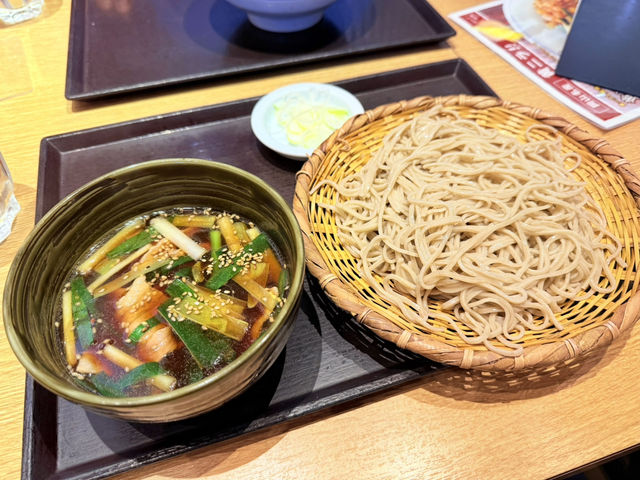 お酒に合うお蕎麦屋さんソバキチ