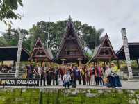 The Essence of Sumatra: Medan’s Heritage, Berastagi’s Highlands, and Lake Toba’s Majestic Serenity 