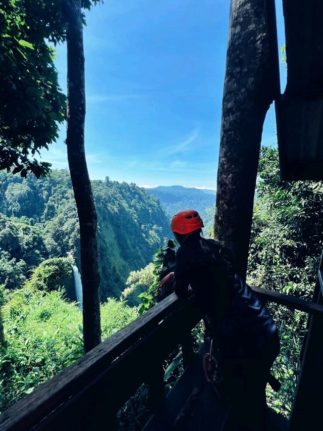 ตาดฟาน -​ Zipline