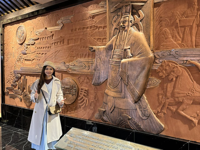 Walking in the Footsteps of Legends: Exploring Emperor Qin Shi Huang's Roots in Congtai Park, Handan