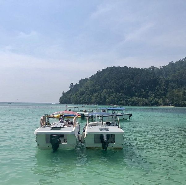 Diving into Paradise: My Unforgettable Journey to Tunku Abdul Rahman Marine Park