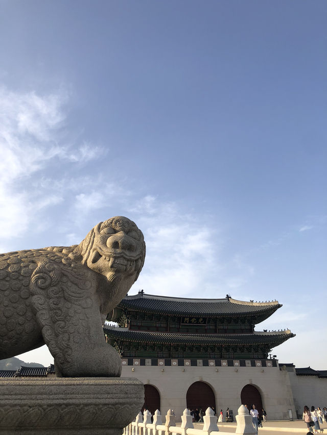 ️ 경복궁과 서촌을 거닐며, 서울의 정취를 만나다