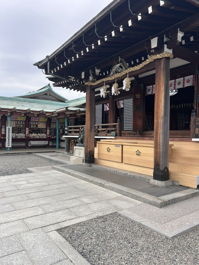 【花に囲まれて学問祈願】防府天満宮　山口