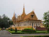 A Quiet Day at the Royal Palace 
