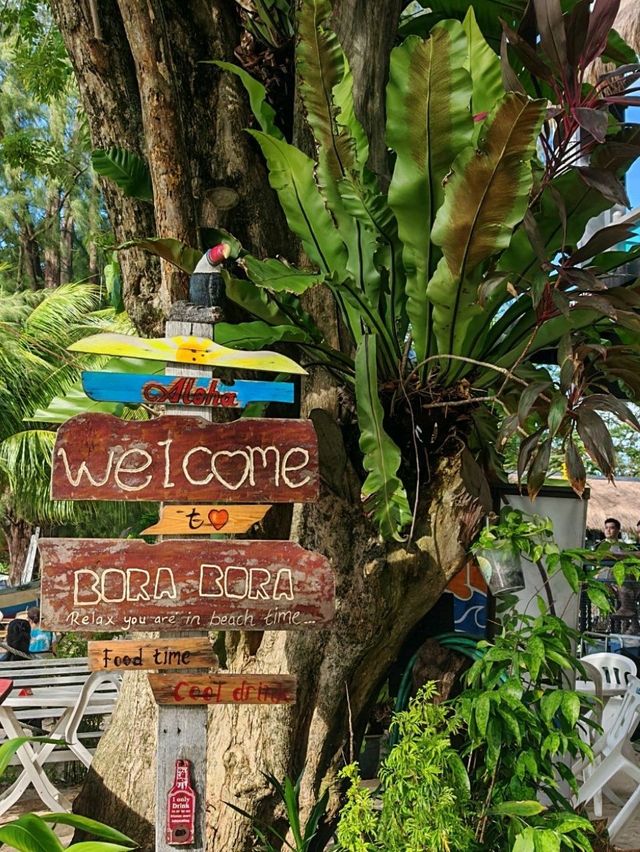 Bora Bora by Sunset Café – Batu Ferringhi, Penang