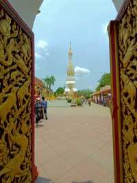 สักการะพระธาตุพนม จังหวัดนครพนม