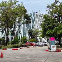 มหาวิทยาลัยรังสิต  ศิลปะ ร่มรื่น  ผสานความทันสมัย