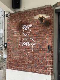 この前ソンス行った時に行ったこのカフェレベチすぎて共有、、"oude bakery"🥐
