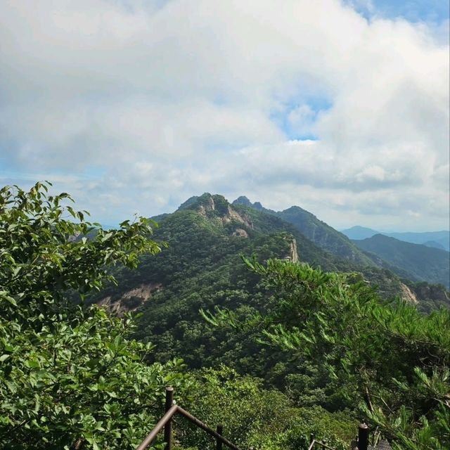 Gyeryongsan Hike Was a Whole Vibe
