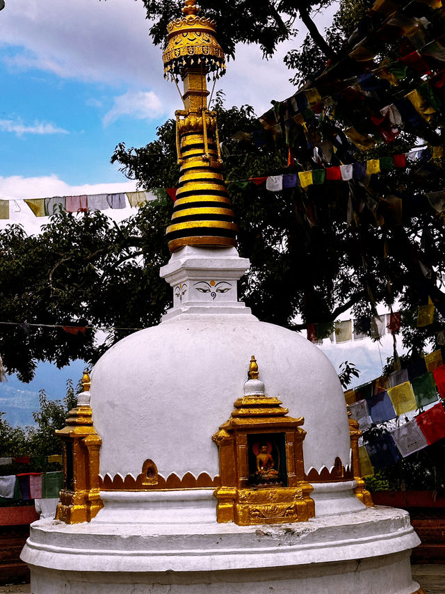 8 Buddhist temple in Kathmandu valley 