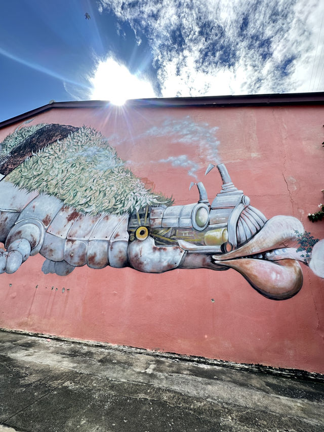 พาเดินทัวร์ถ่ายรูปกับ Street Art Banpong