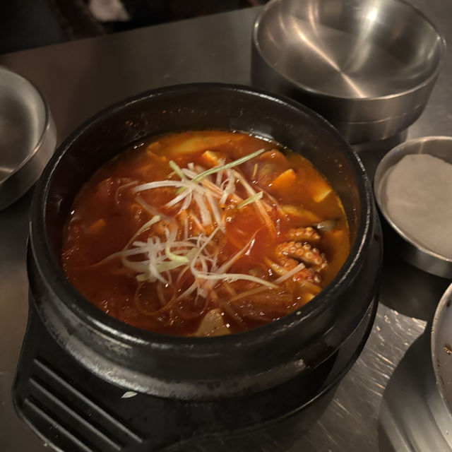 【日本・大阪🇯🇵】雰囲気抜群の韓国料理！