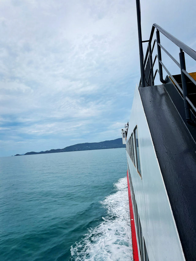 ข้ามทะเลแบบมีสไตล์…กับ Seatrand Ferry 🌊⛴️
