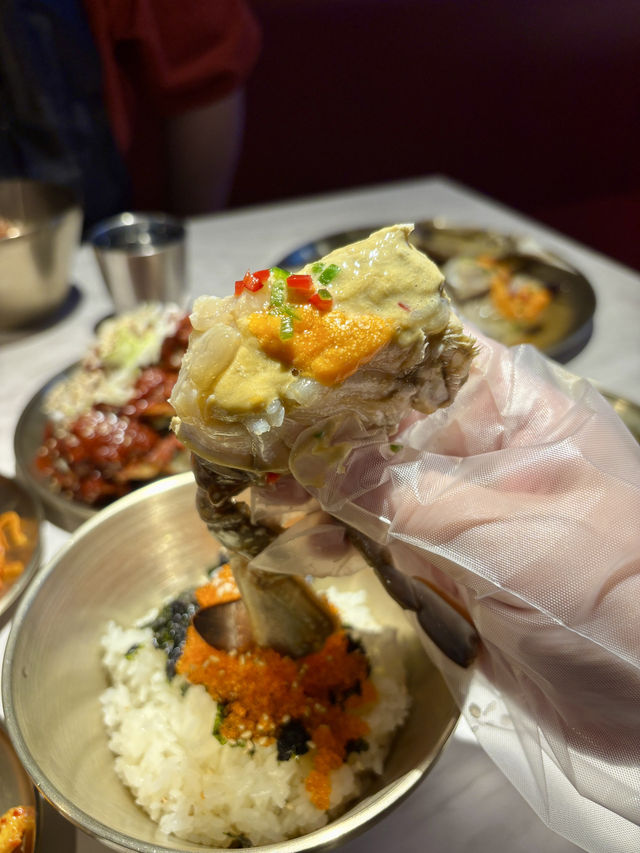 【大阪・東梅田】韓国に本店を構える海鮮料理専門店「シンサコッケダン」