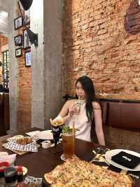 Looking for Belgian Vibes in Saigon 🇧🇪🍺? Come to Belgo