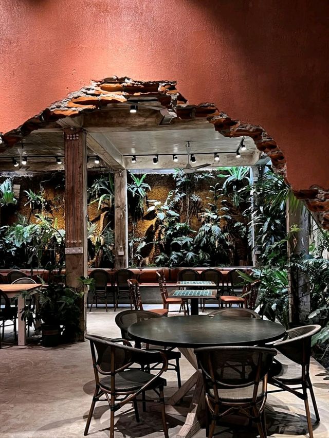 Indoor Café & Bistro | Jamie’s Bakehouse