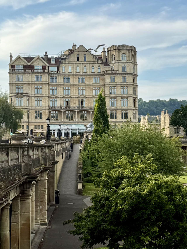 Escape to the English countryside