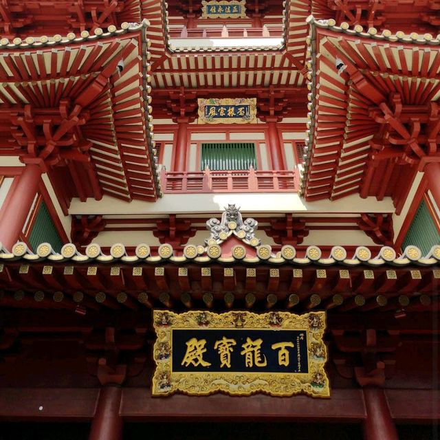 Buddha Tooth Relic Temple (Free)