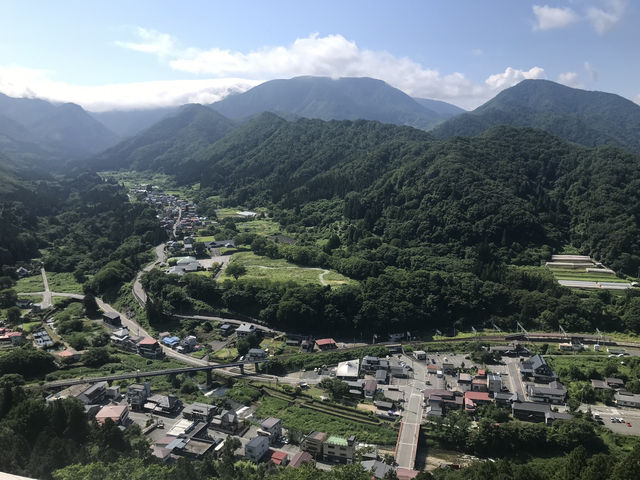 山寺（帶好補給，需要體力）