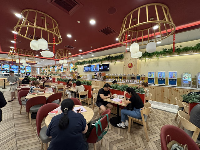 🍜 Comforting Broth, But Offal Missed the Mark at Omega Pork Noodle – Mid Valley