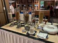 🍽️ Unfussy Yet Fulfilling Breakfast at I Hotel Baloi