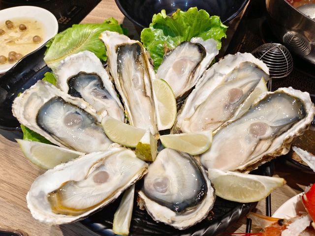 孫太太。私料。慢火鍋-桃園總店 ，帝王蟹吃到飽