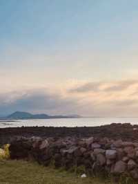 A Serene Retreat for Coastal Contemplation