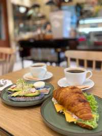Watercolour Cafe, Perfect Spot for Breakfast, Tea & Coffee