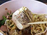 ก๋วยเตี๋ยวร้านเก่าแก่เมืองกรุงเก่า เปิดมากว่า 70ปี
