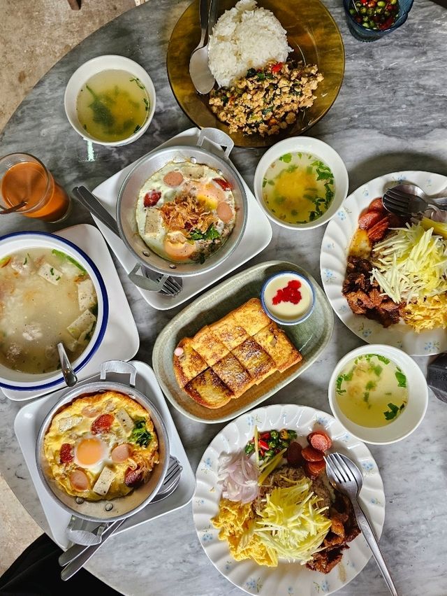 ร้านชามเช้า | เชียงใหม่