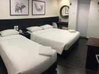 “Friendly Budget Haven by Lavender MRT”