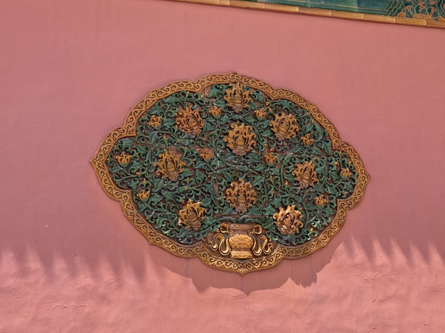 Shadows and Silence: Discovering Hidden Corners of the Forbidden City