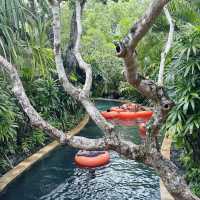 Splash Paradise in the Heart of Kuta: Waterbom Bali Delivers! 🇮🇩