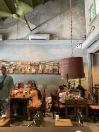 Cong Caphe ดานัง – คาเฟ่กลิ่นอายสงครามเวียดนาม 