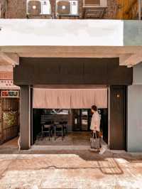 Saloon Cafe Hongkong