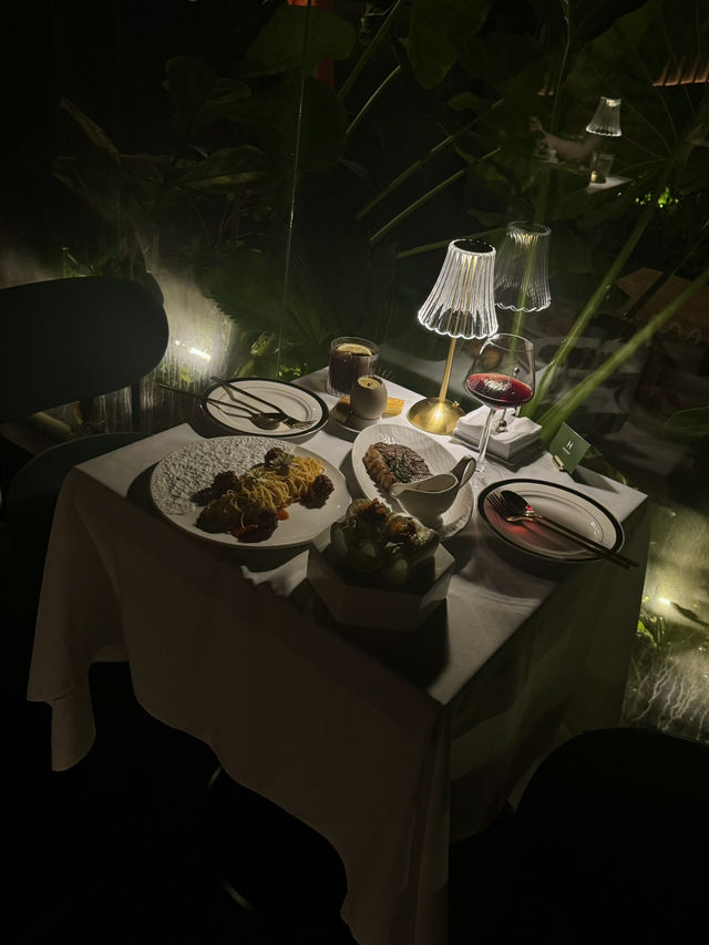 ✨🍽 Untitled House 