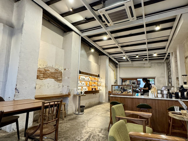 Dou Brew Coffee & Craft 🥨🥛