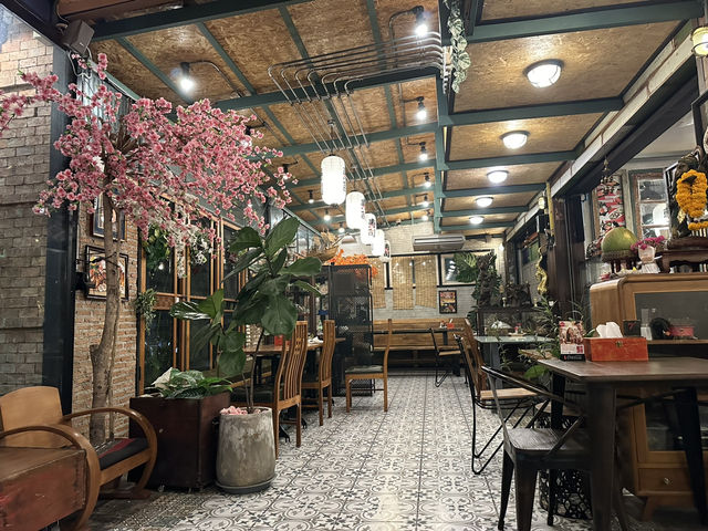 @Sushi Bar & Cafè บ่อวิน ศรีราชา ชลบุรี