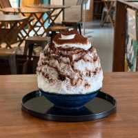 【炎炎夏日的消暑好物！進化系刨冰專賣店！🍧】